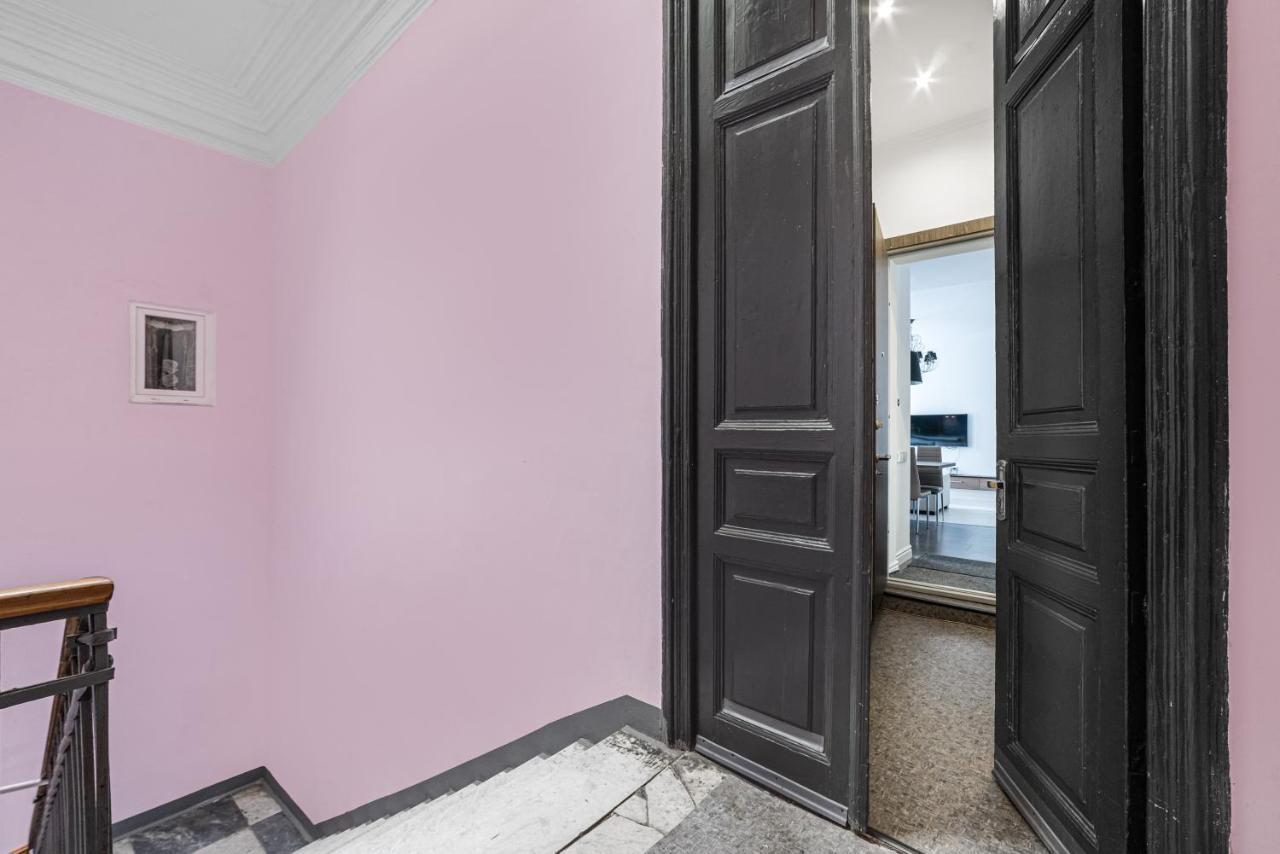 Vorontsov Lane Design Apartment Odessa Eksteriør bilde